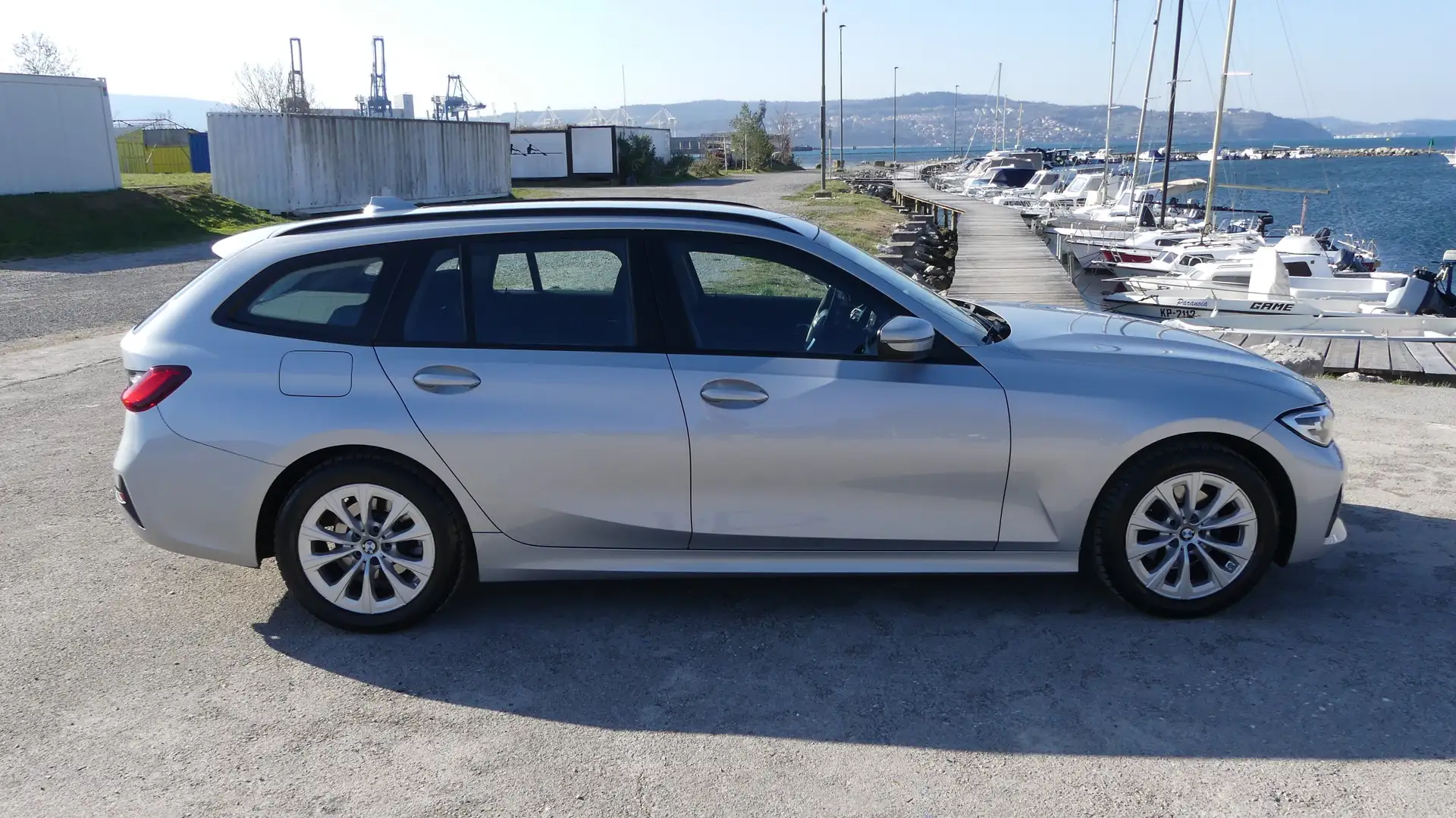 BMW 320 320d Touring Business Advantage auto Argento - 2