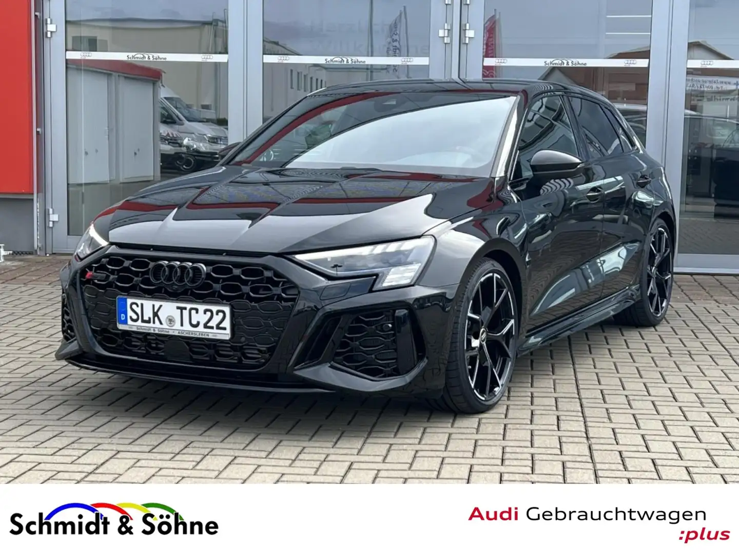 Audi RS3 Sportb. ABGAS, B&O, LEDER, 280KM/H, OPTIK, Klima Black - 1