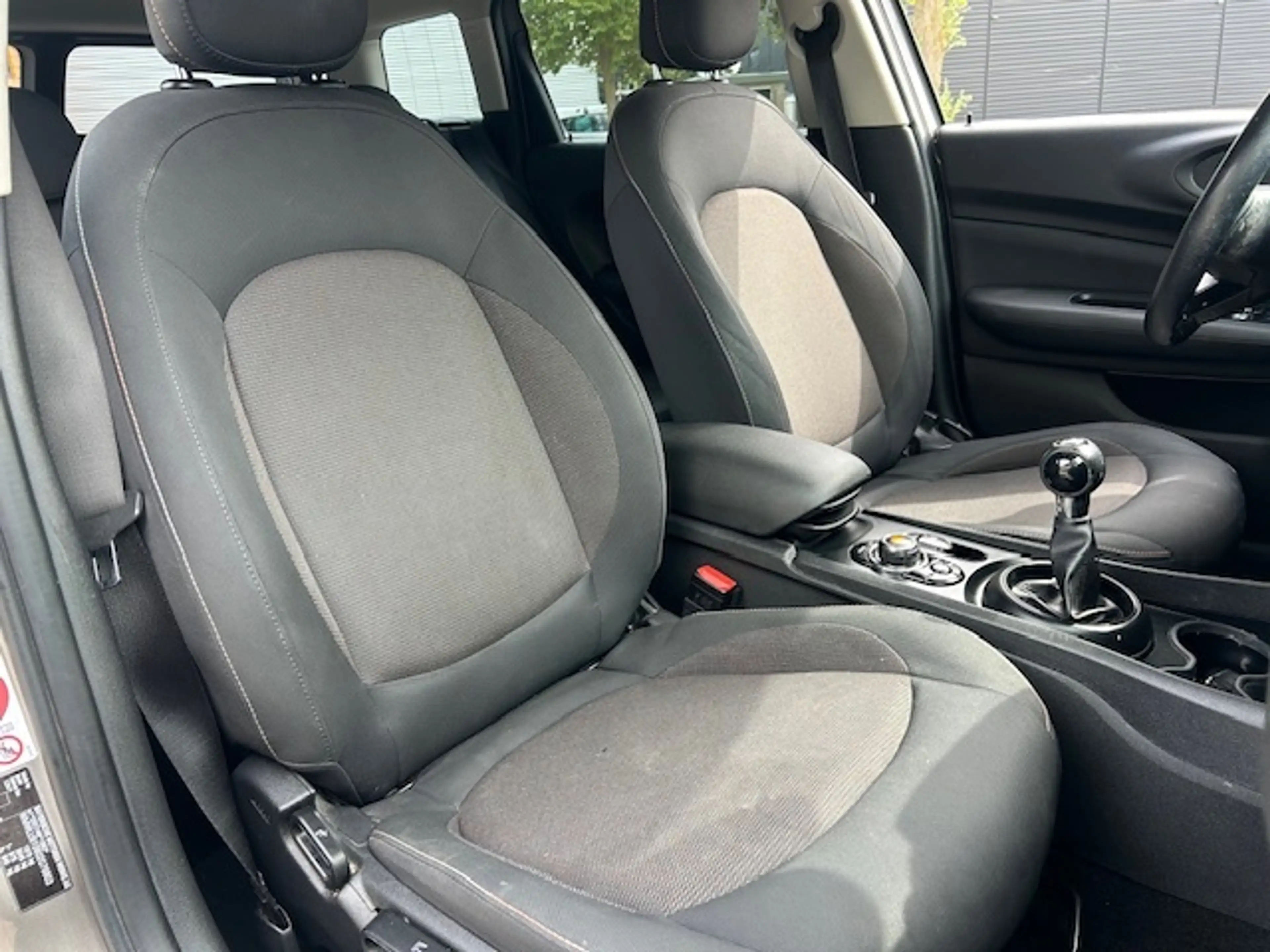 MINI One Clubman 1.5 Business NAVI CRUISE CLIMA BLUETH — photo 23