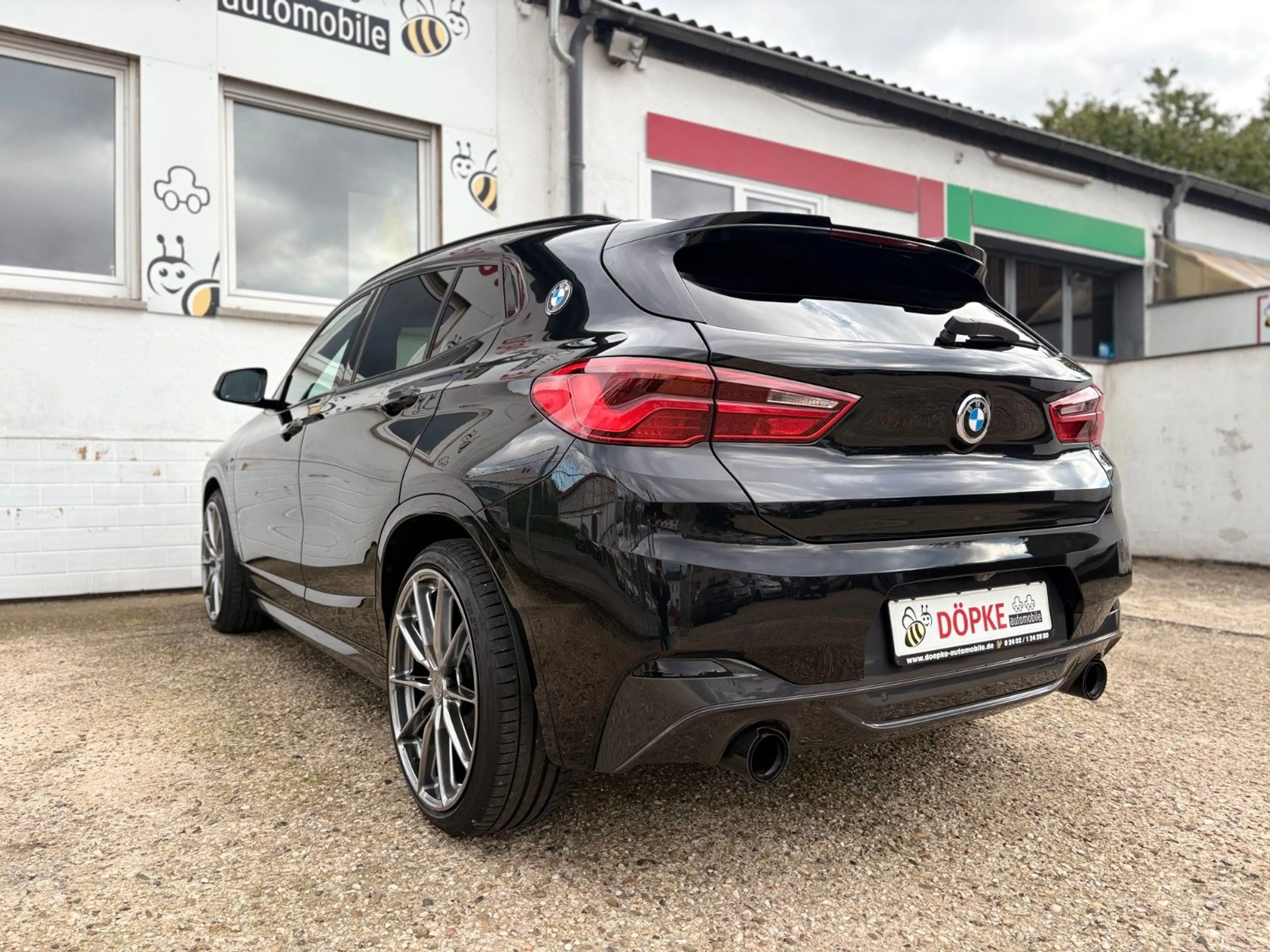 BMW X2 sDrive 20 i M Sport Pano Kamera HUD 20 Zoll — photo 8