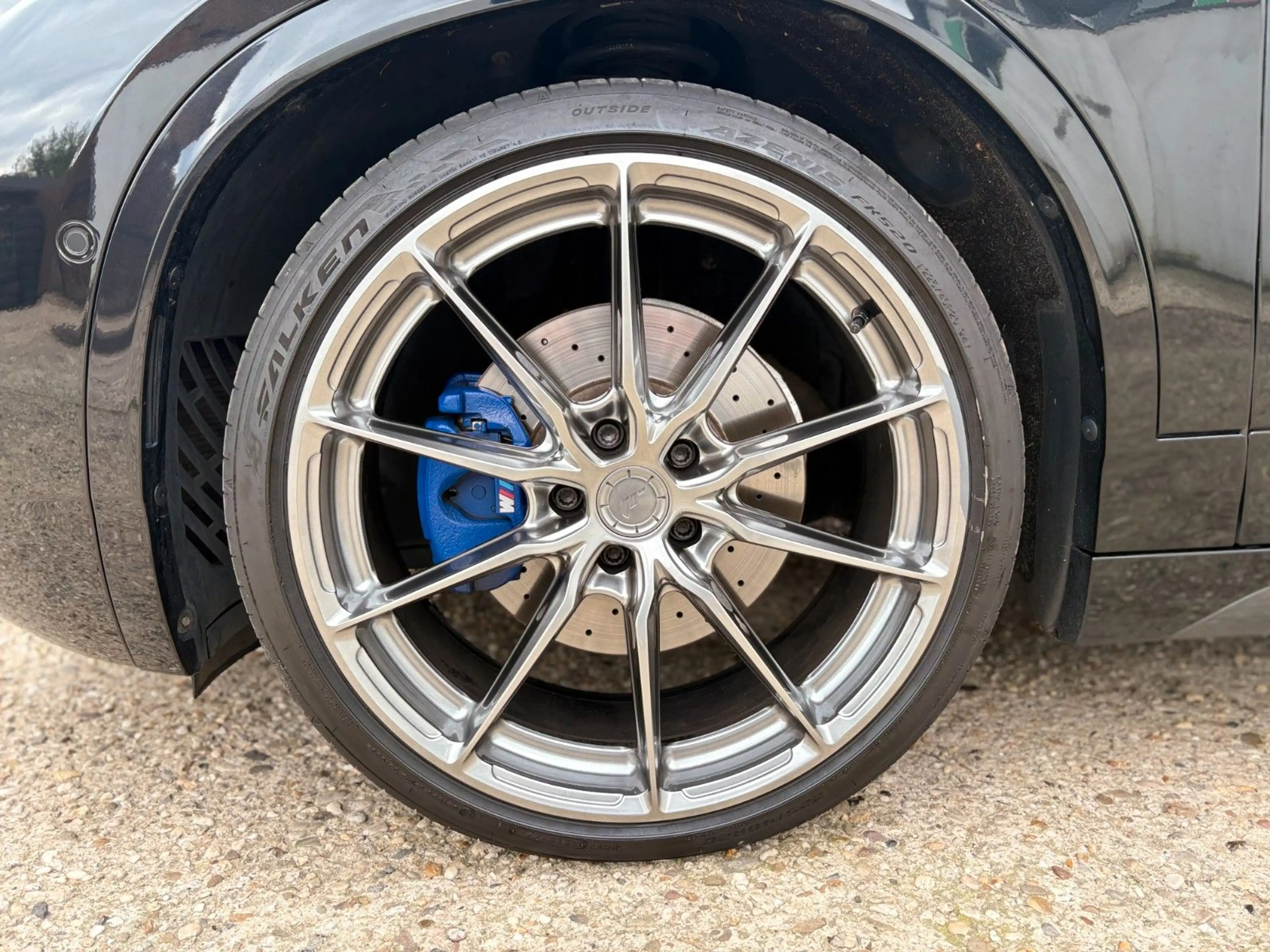 BMW X2 sDrive 20 i M Sport Pano Kamera HUD 20 Zoll — photo 9