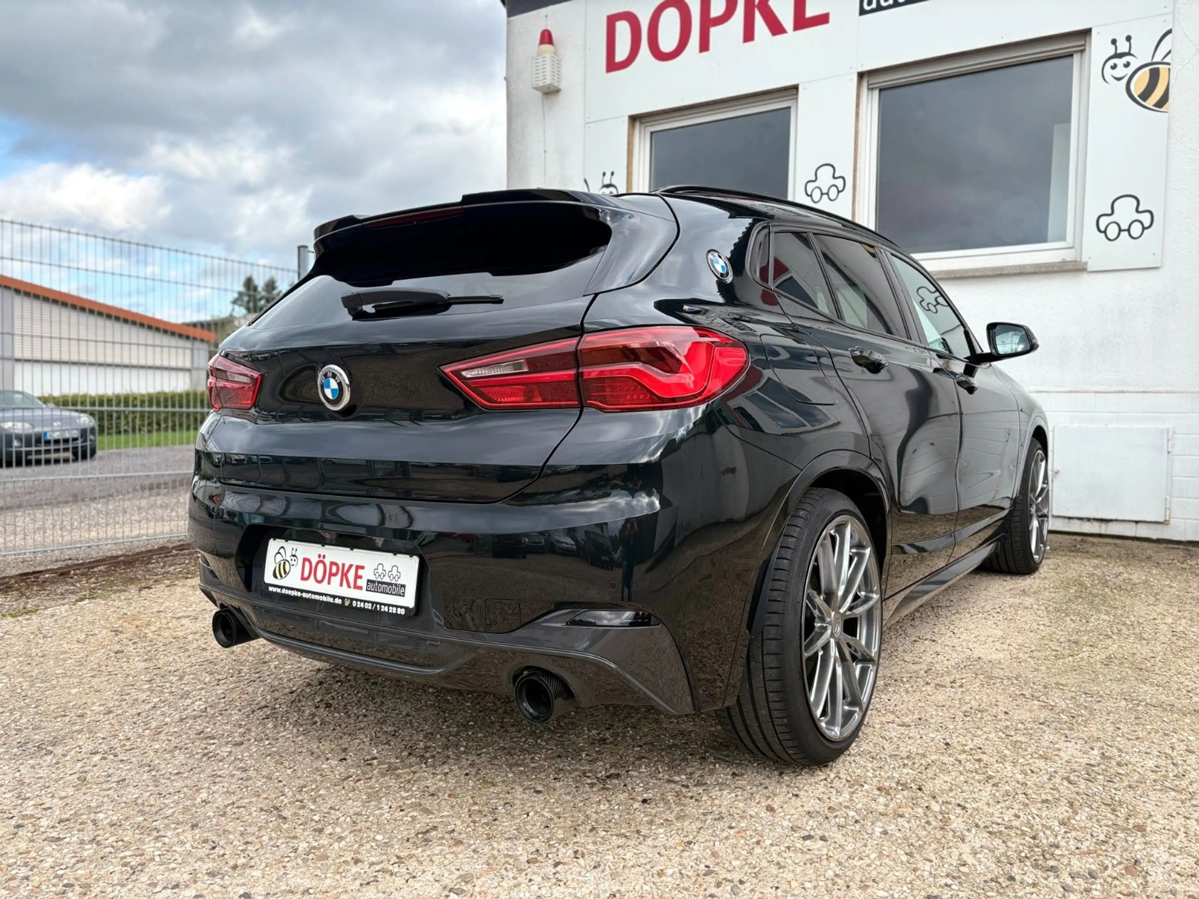 BMW X2 sDrive 20 i M Sport Pano Kamera HUD 20 Zoll — photo 6