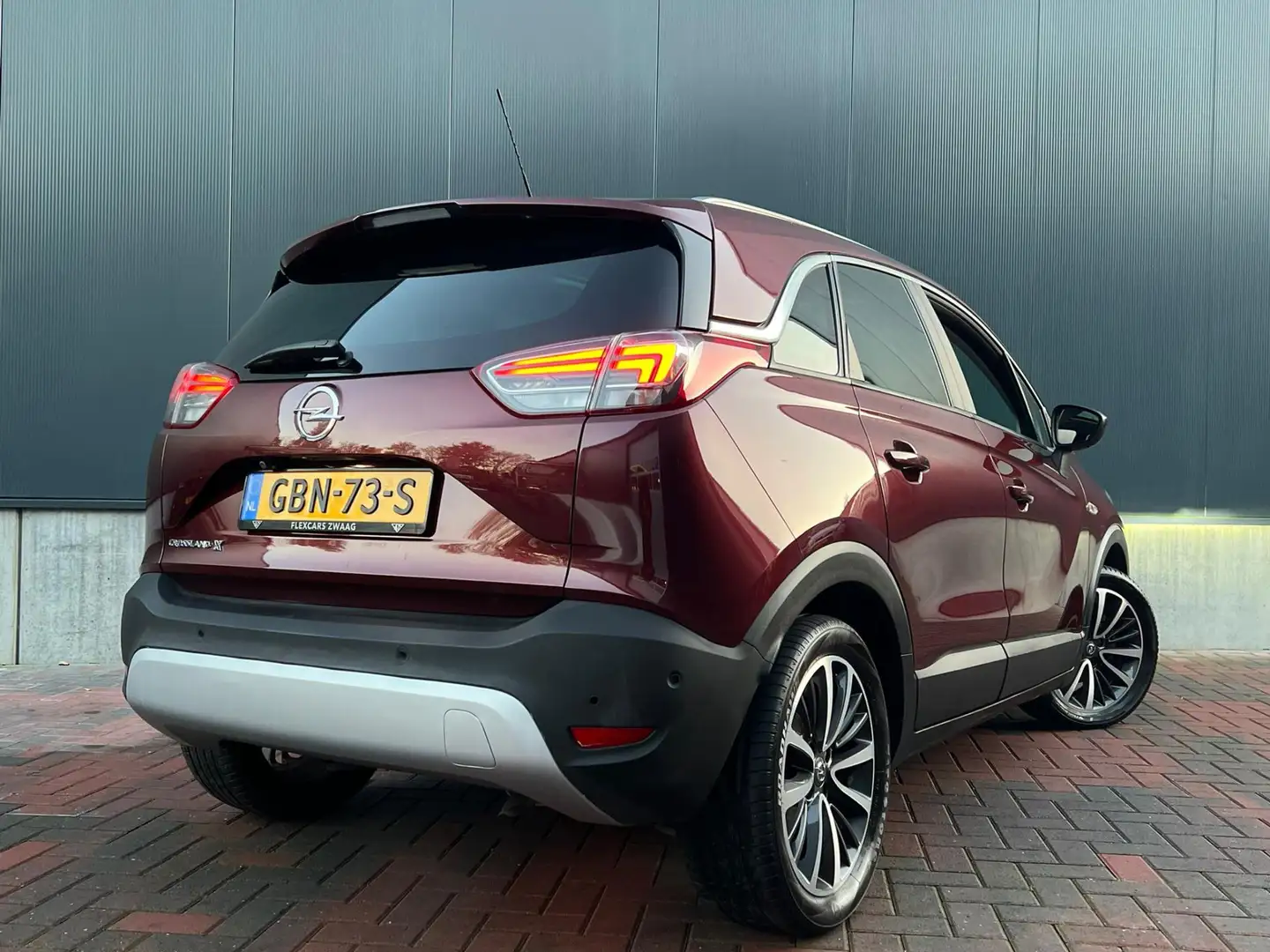 Opel Crossland X 1.2 Turbo Ultimate * Navi * Cruise * Head-up * Pan Rood - 2