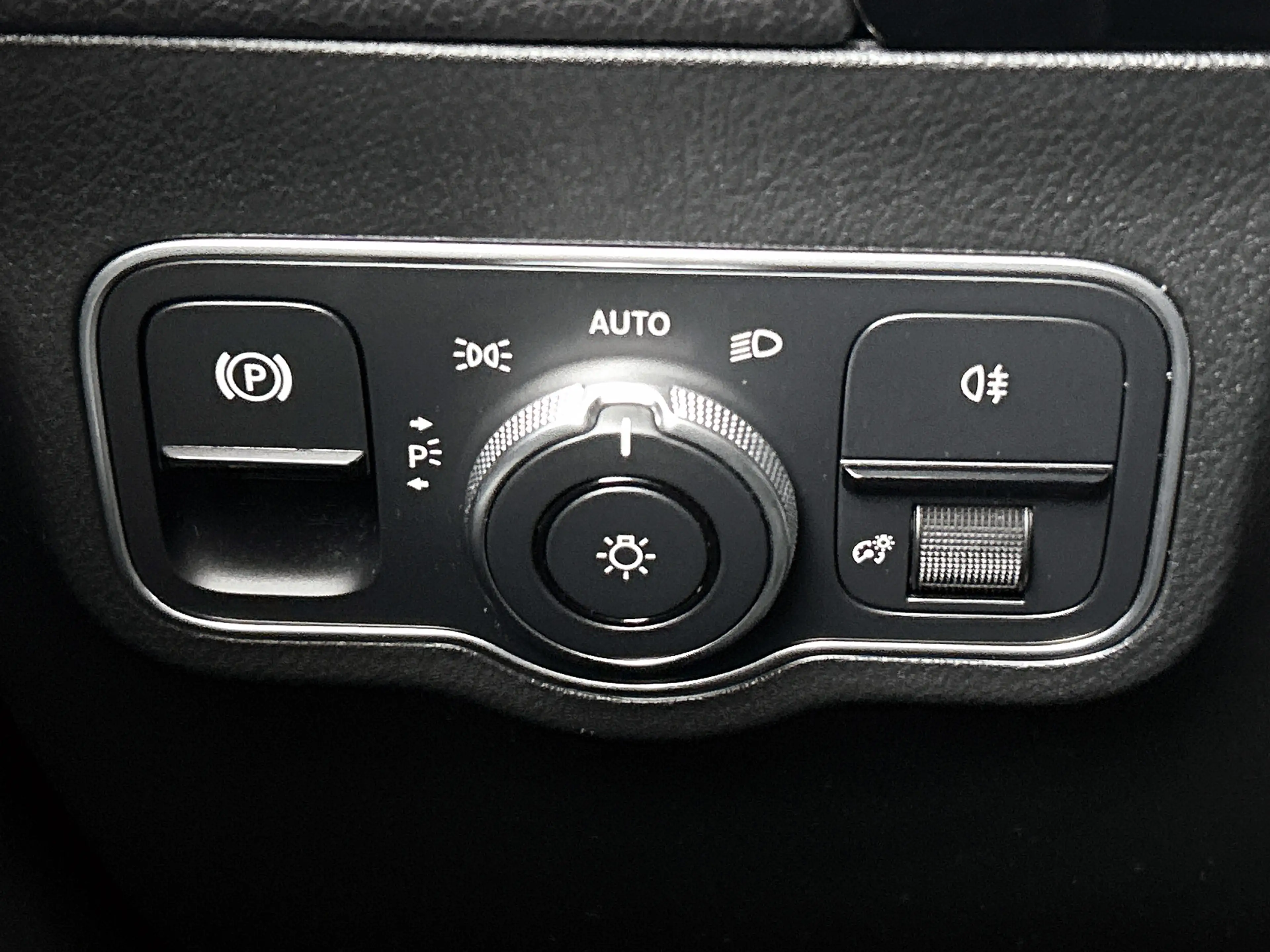Mercedes-Benz EQA 250 250+ AMG Line 71 kWh ACC, DAB, Dodehoek — photo 37
