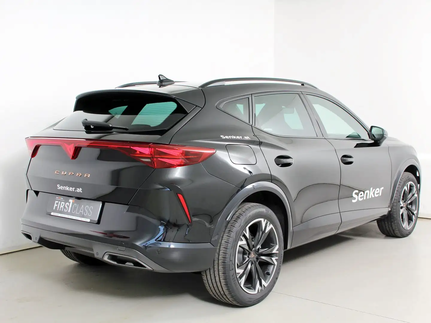 CUPRA Formentor 2.0 TSI 204 PS DSG 4Drive Schwarz - 2