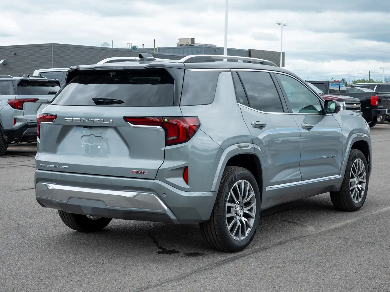 GMC Terrain снимка GMC Terrain