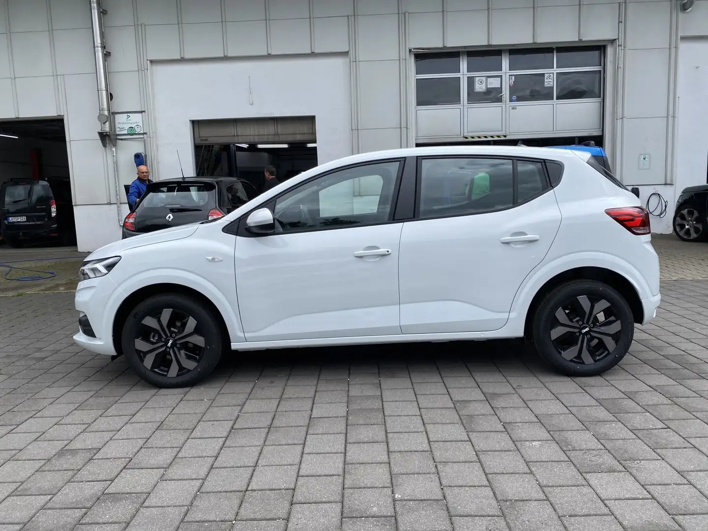 Dacia Sandero TCe 90 Expression Klima+SHZ+PDC Blanc - 2