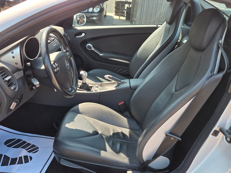 Mercedes-Benz SLK 200 SLK Roadster SLK 200 Kompressor — photo 11