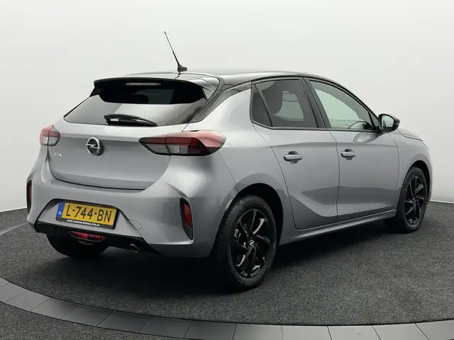 Opel Corsa view 8
