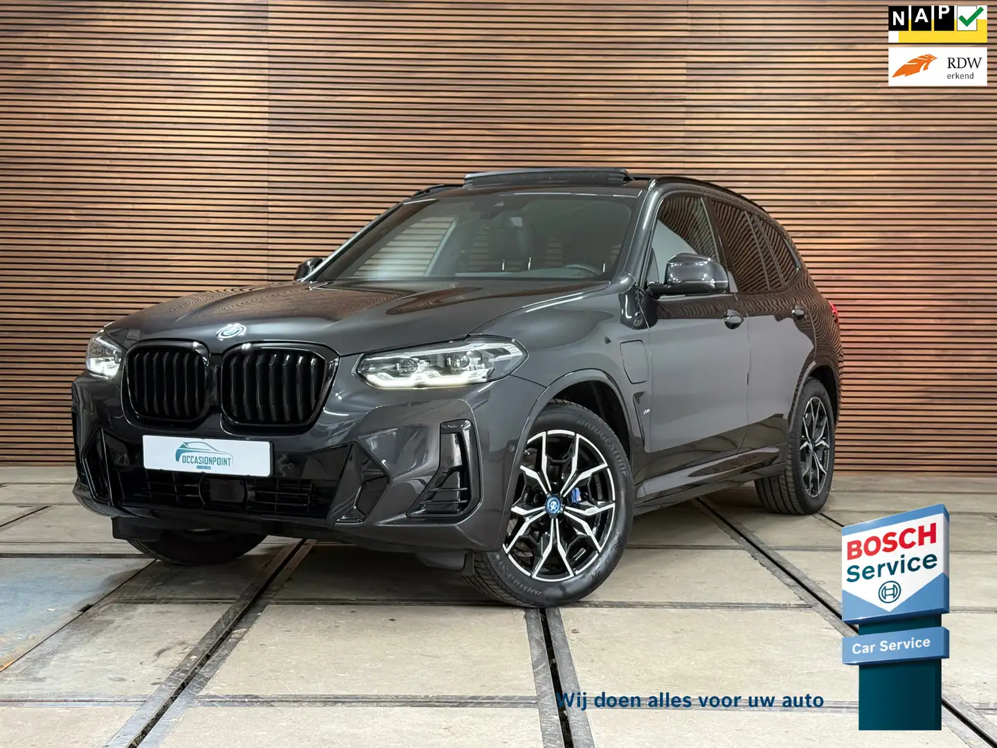 BMW X3 XDrive30e High Executive | M-Sport Shadow | Pano | Gris - 1