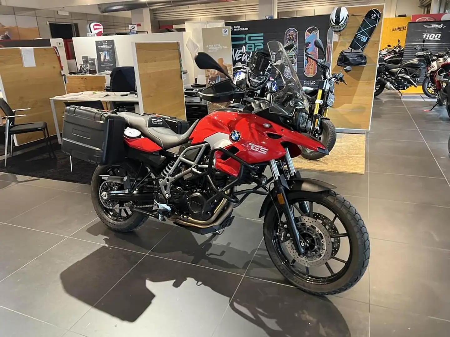 BMW F 700 GS Abs my17 Rosso - 2