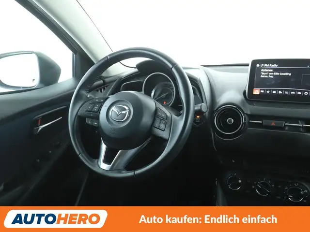 Mazda Mazda2 view 13