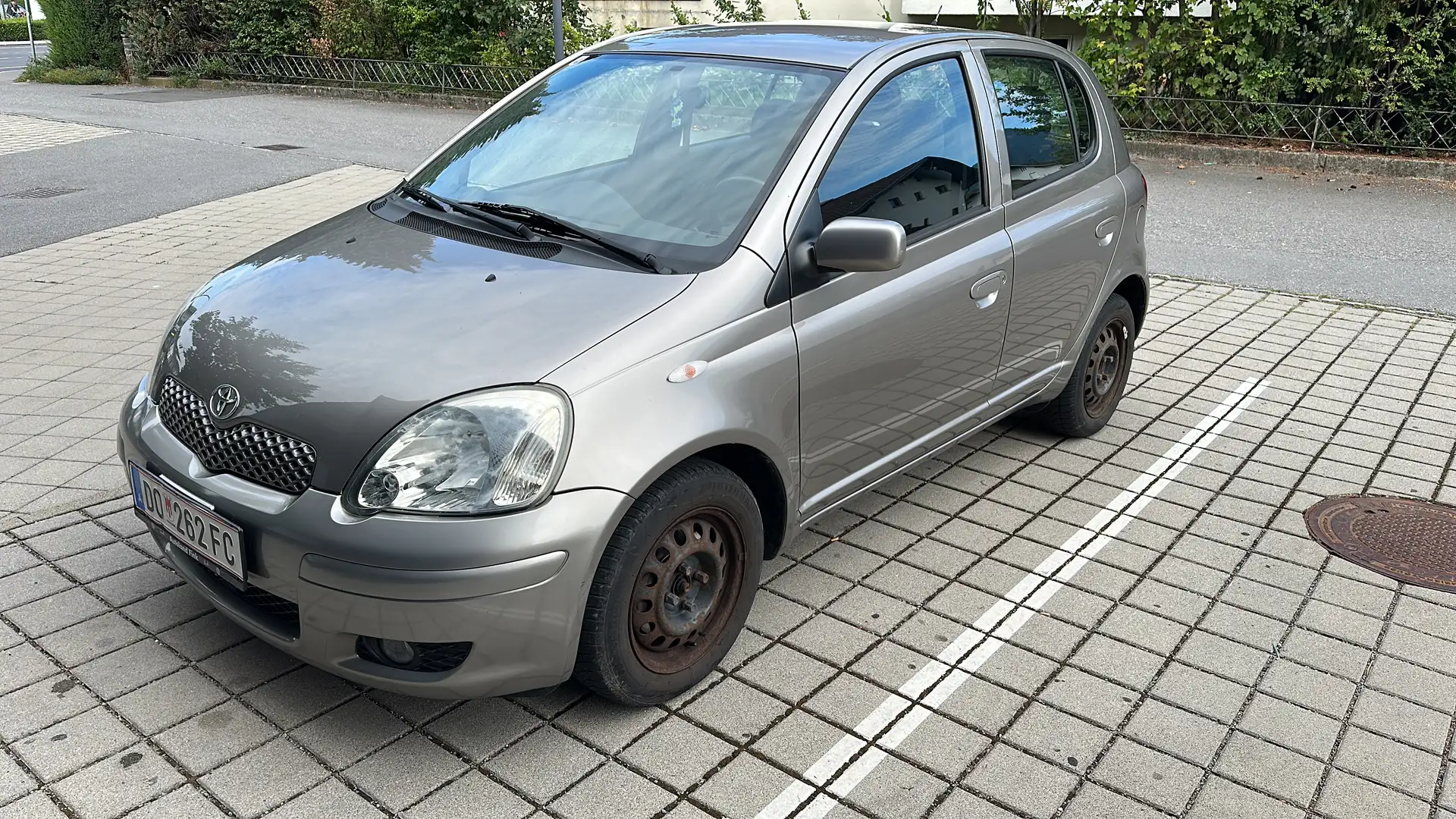 Toyota Yaris Klima, sehr sparsam - 2