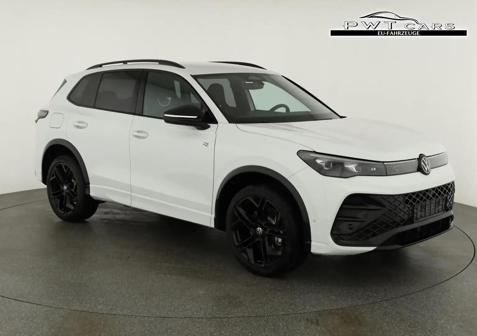 Volkswagen Tiguan 2.0 TSI 195 kW 4Motion R-Line DSG 4M Black, AHK... Weiß - 2