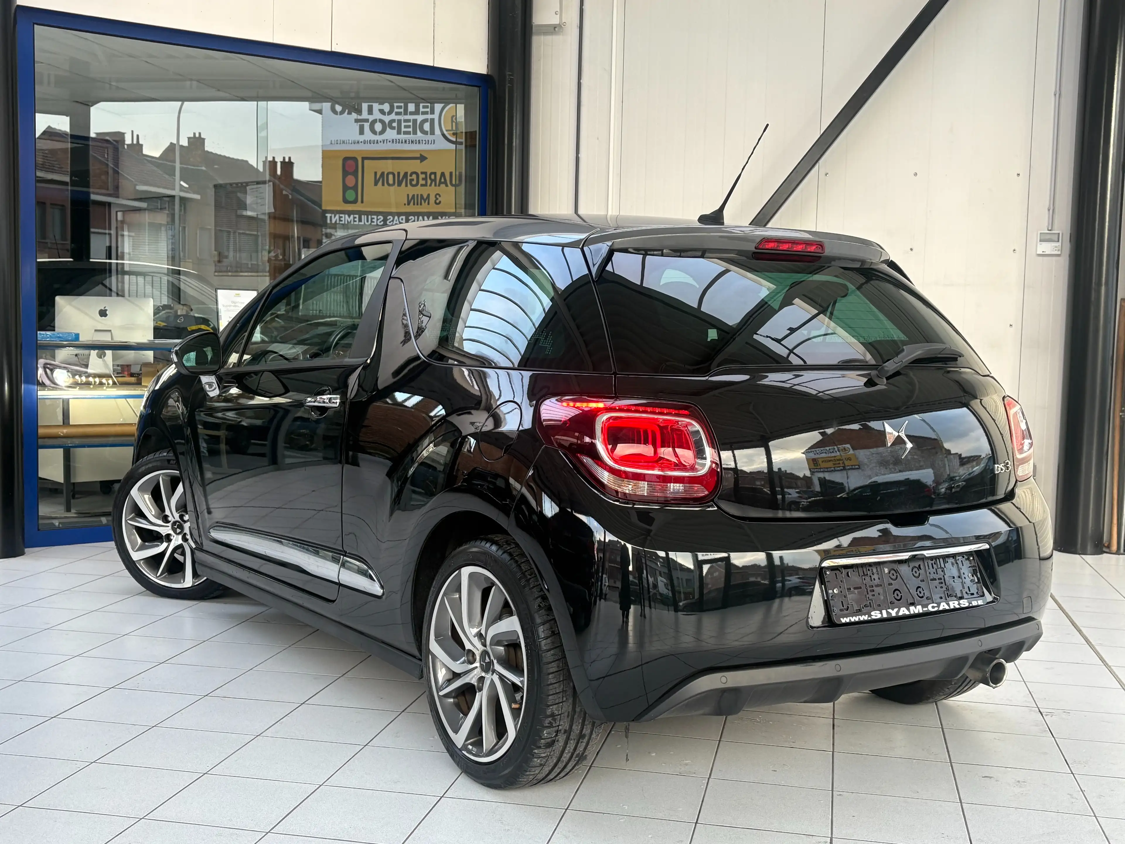 Citroen DS3 DS3 1.2i *MATRIX LED*GPS*CAMERA*CARPLAY*JANTE* — photo 3