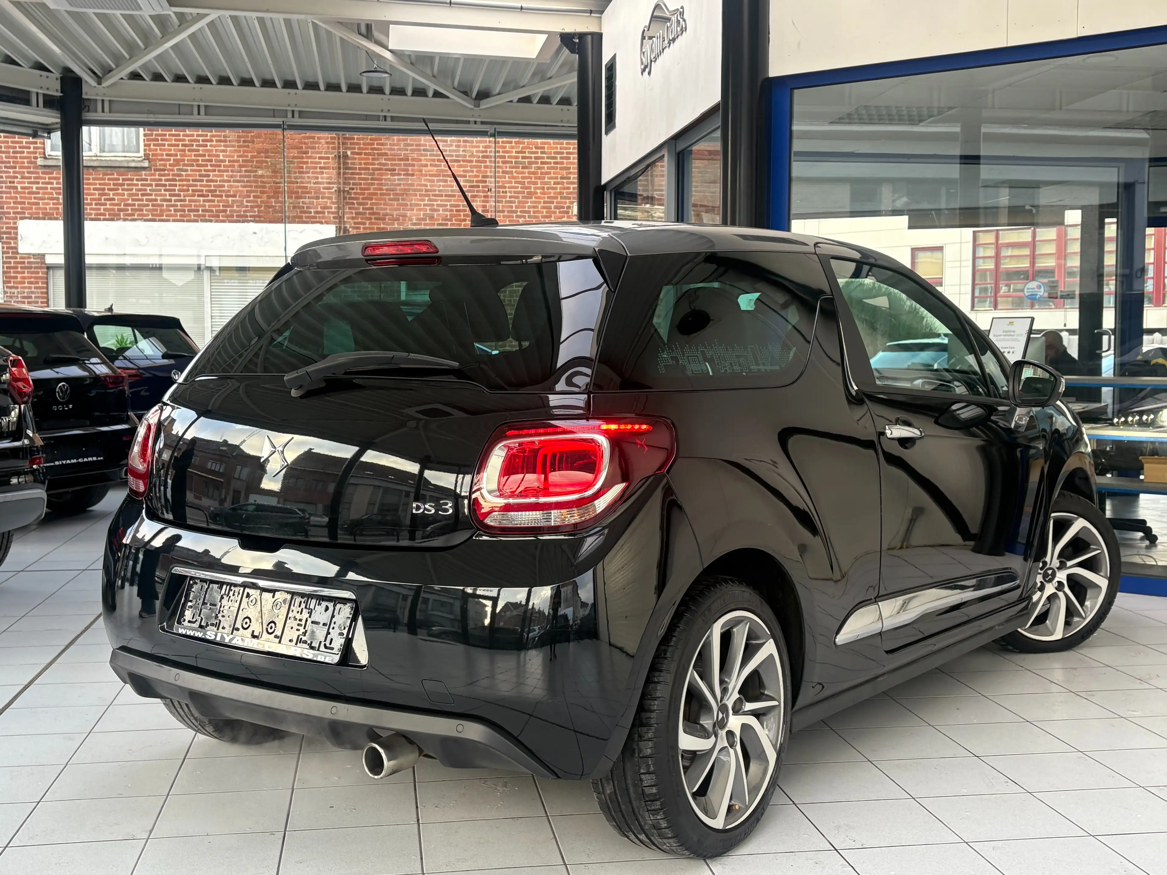 Citroen DS3 DS3 1.2i *MATRIX LED*GPS*CAMERA*CARPLAY*JANTE* — photo 5