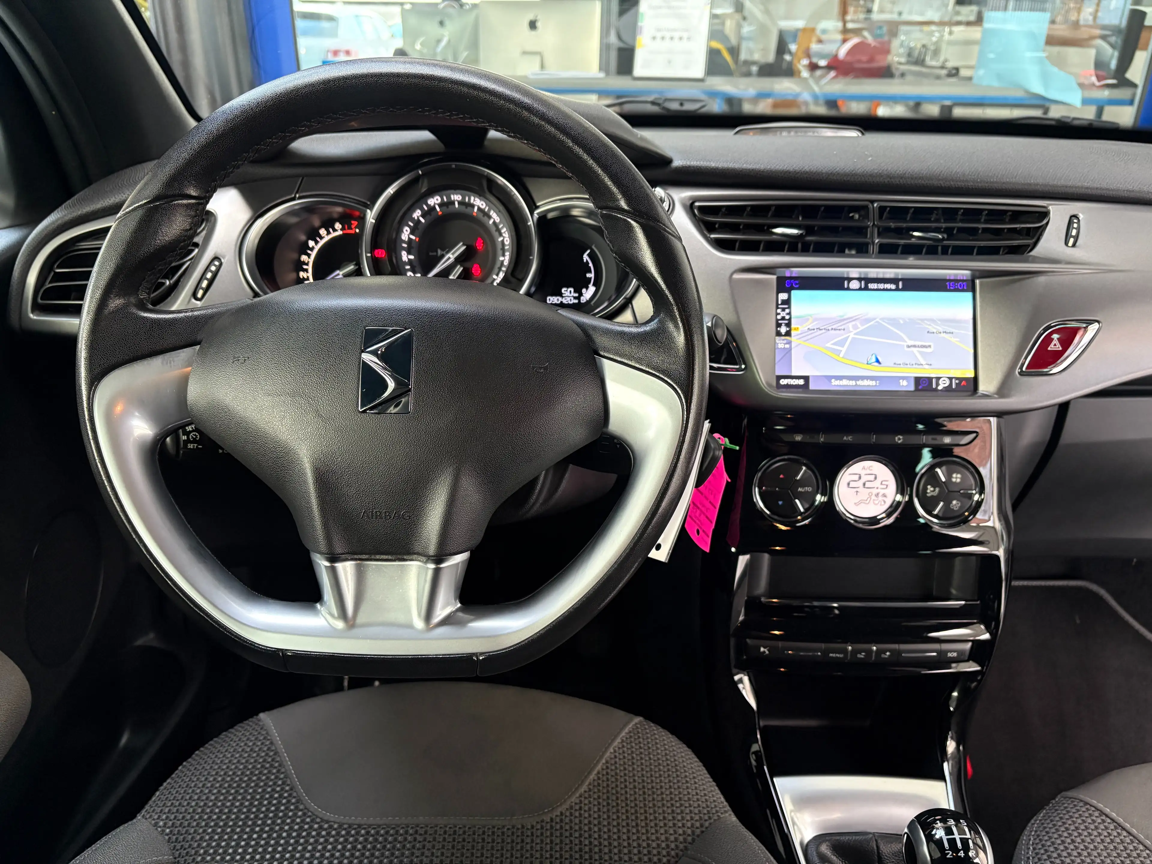 Citroen DS3 DS3 1.2i *MATRIX LED*GPS*CAMERA*CARPLAY*JANTE* — photo 15