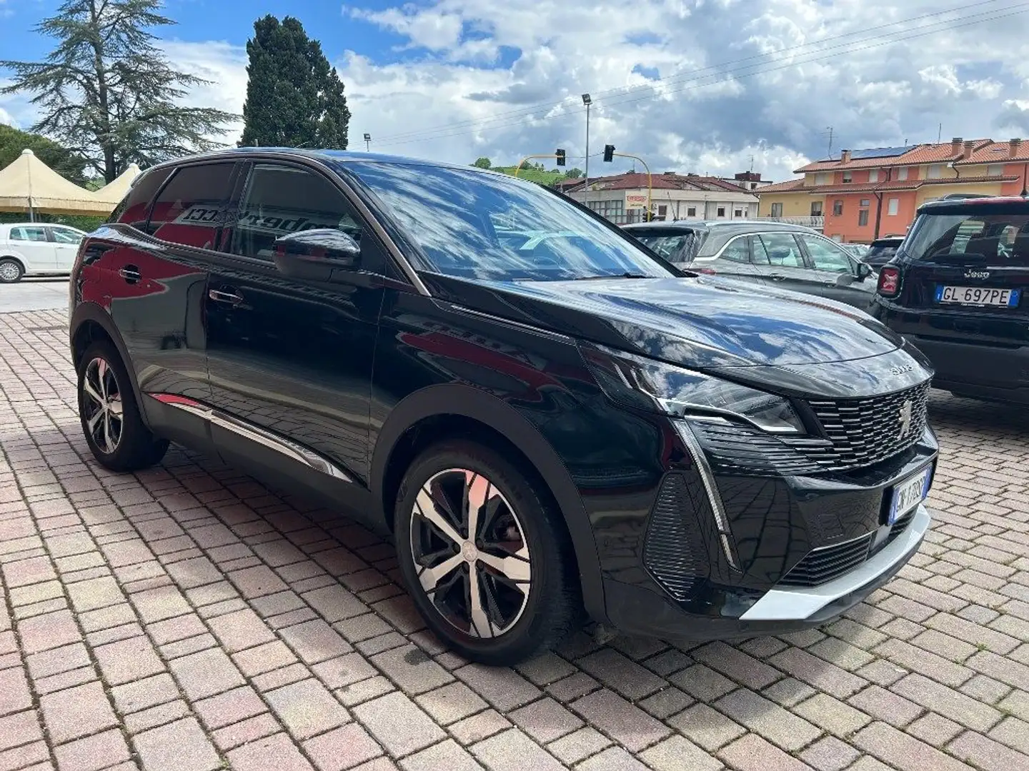 Peugeot 3008 BlueHDi 130 S&S EAT8 Allure Noir - 2