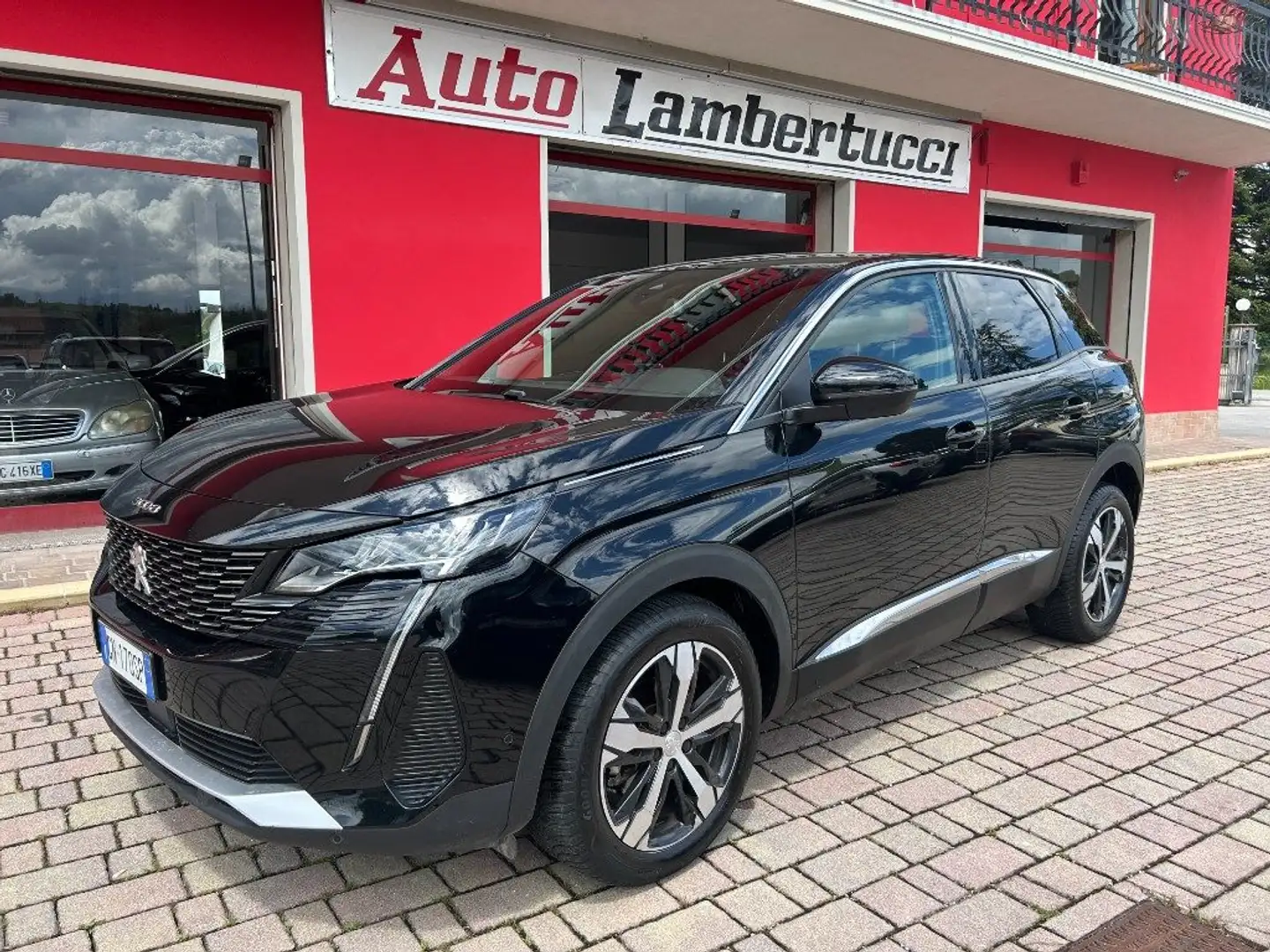 Peugeot 3008 BlueHDi 130 S&S EAT8 Allure Noir - 1