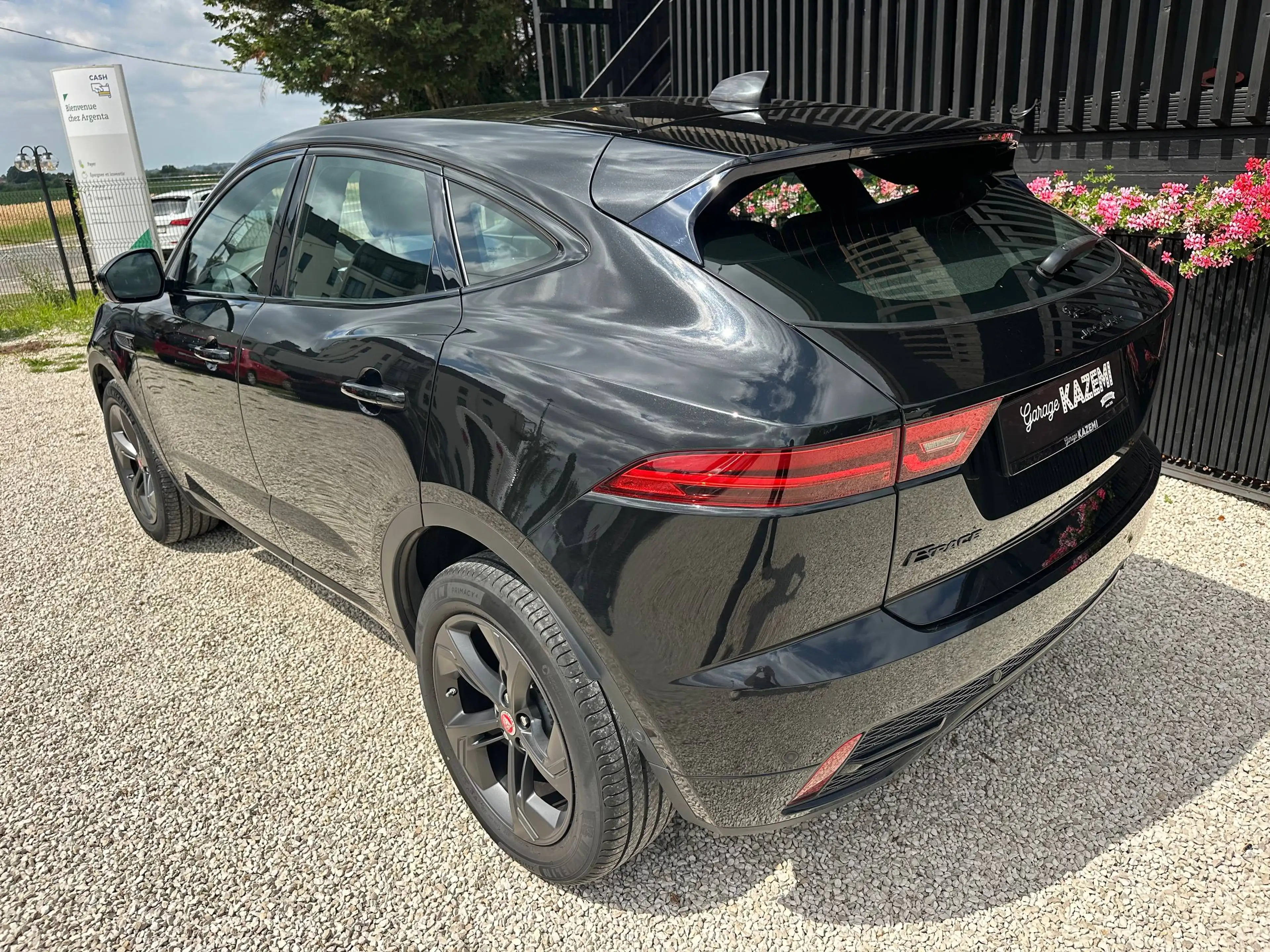 Jaguar E-Pace E-Pace 1.5 R-Dynamic — photo 5
