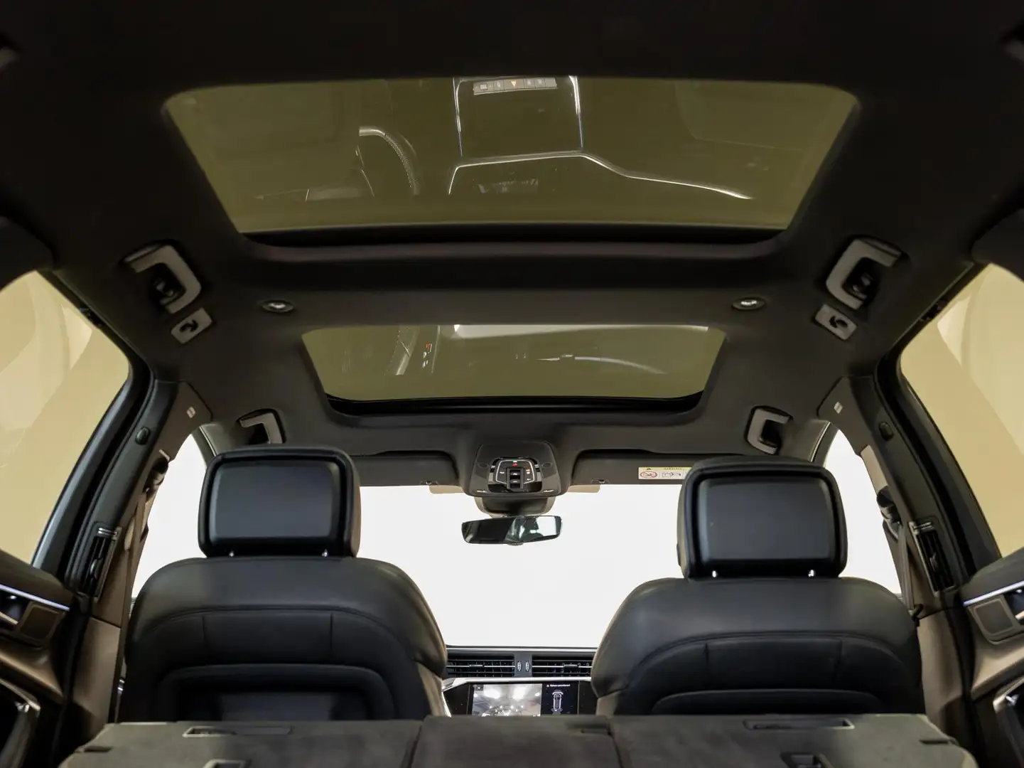 Audi A6 Avant 55 TFSI quattro S edition / 340pk / Maxton / Gris - 2