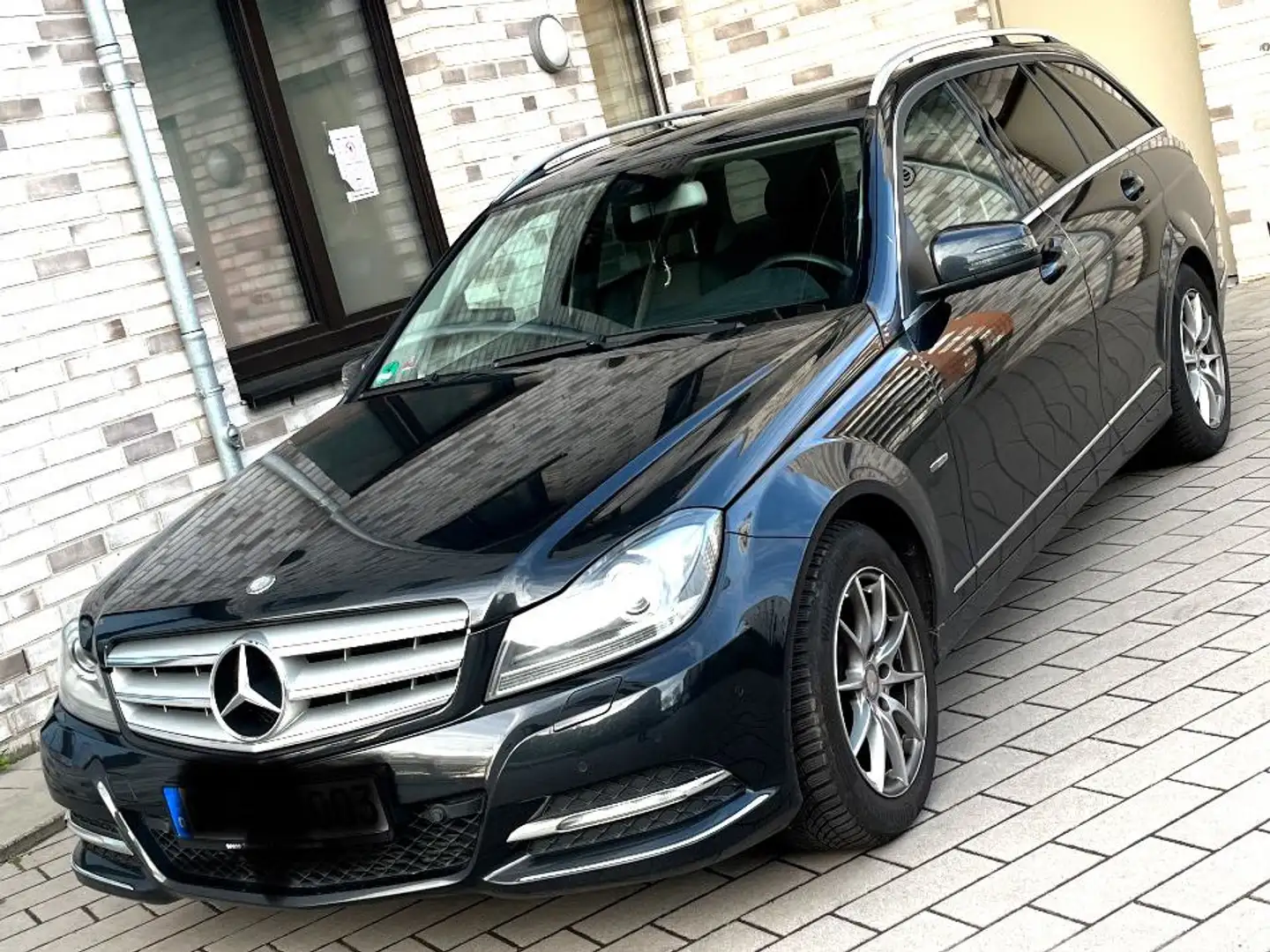Mercedes-Benz C 220 C-Klasse T-Modell Diesel T CDI DPF Automatik BlueE - 1