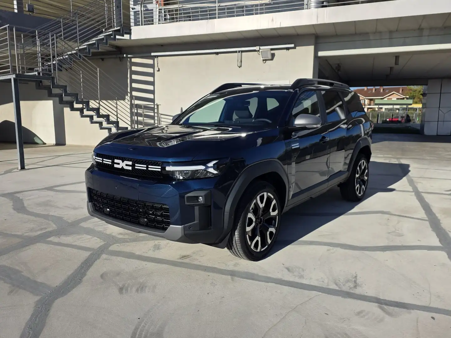 Dacia Bigster Bigster 1.2 Eco-G 140 CV MHEV Journey Blau - 1