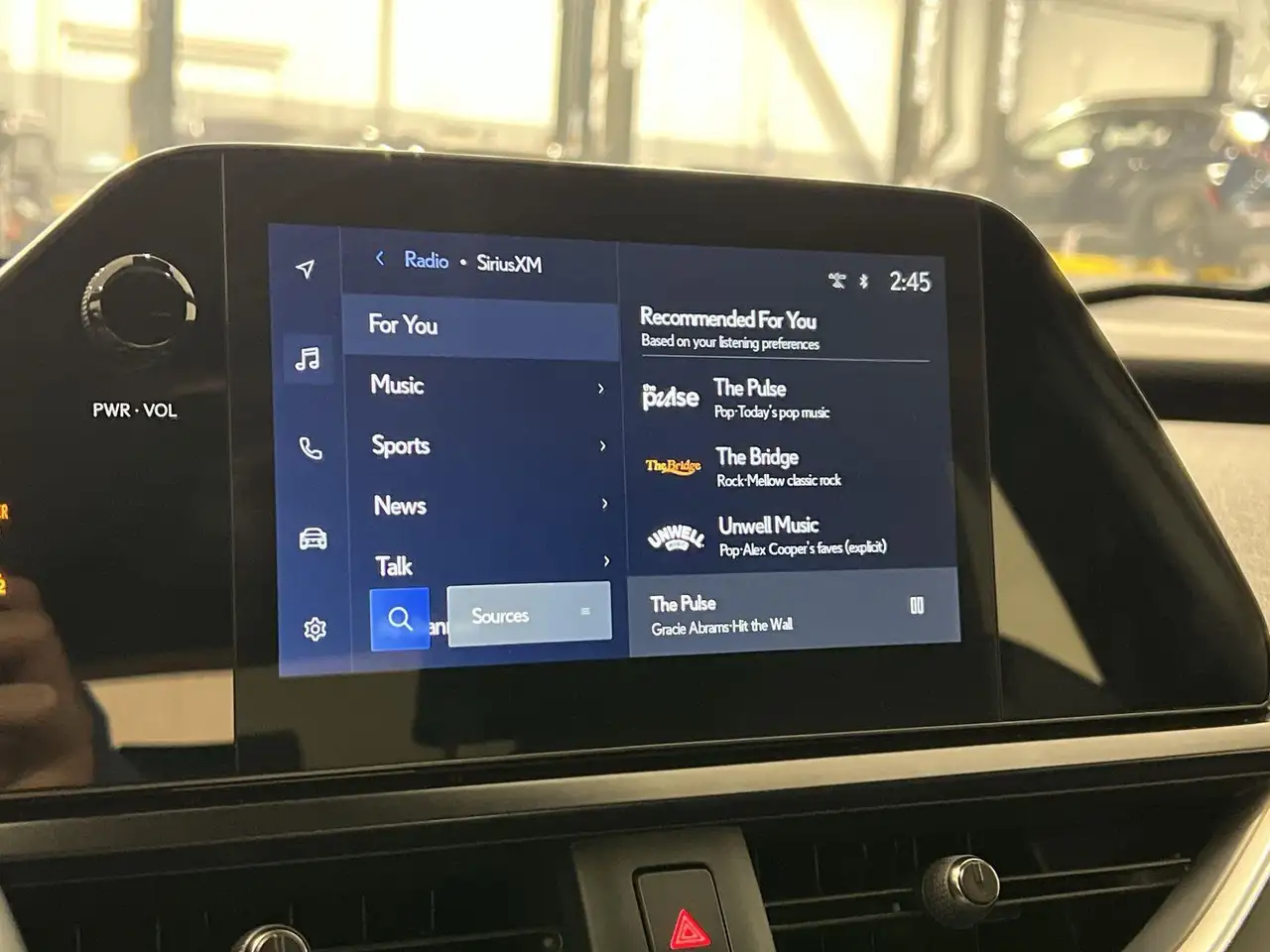 Lexus UX снимка Lexus UX