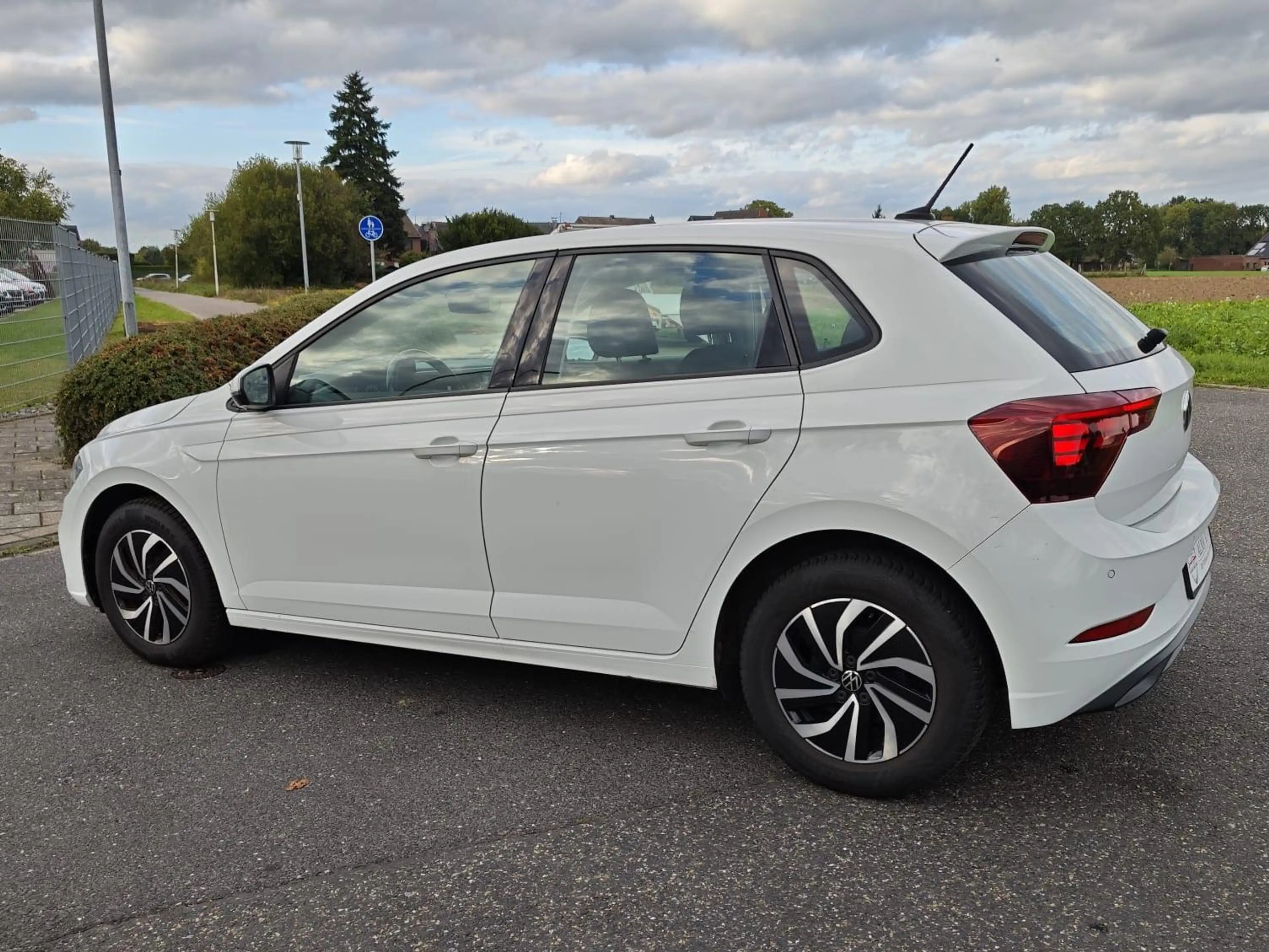 Volkswagen Polo 1.0 TSI Led.Navi.Digitalcockpit — photo 12