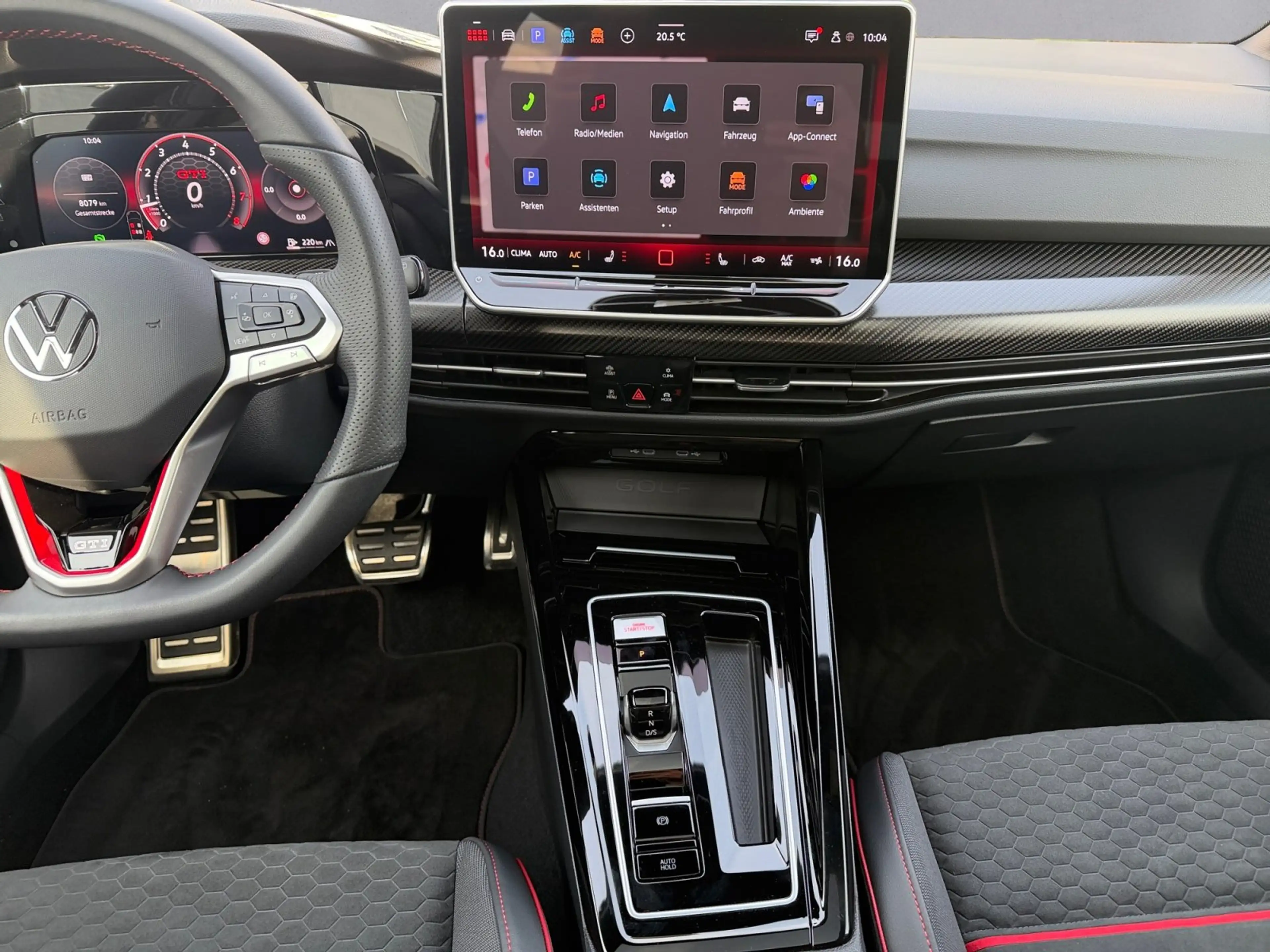Volkswagen Golf GTI Clubsport 2,0 l TSI OPF DSG PANO/ HEAD-UP — photo 11