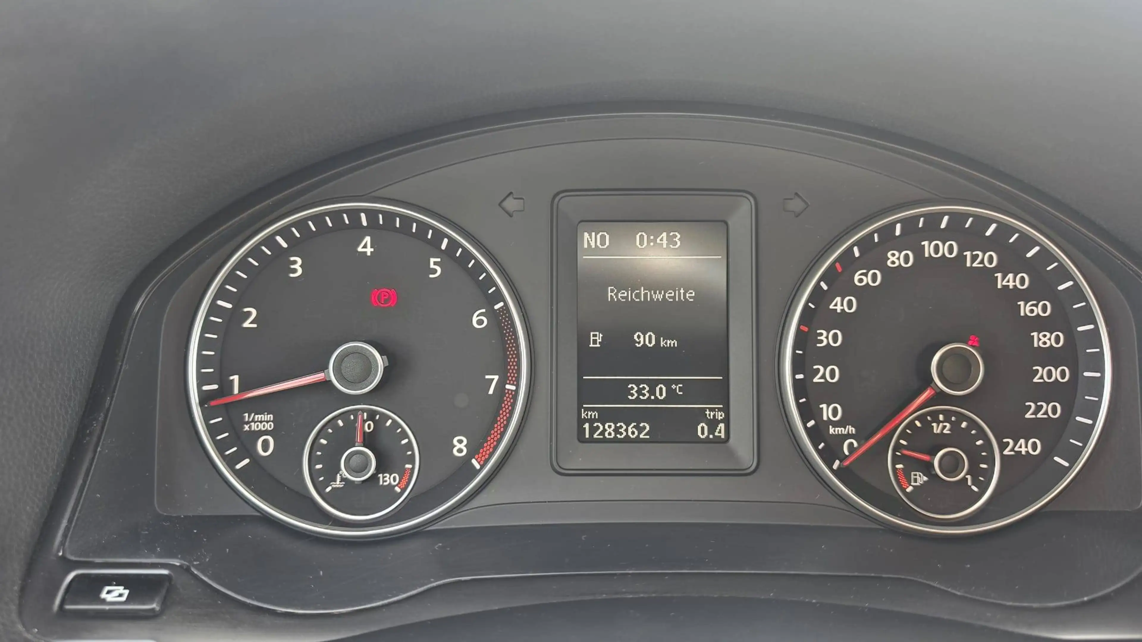 Volkswagen Golf Plus Style — photo 13