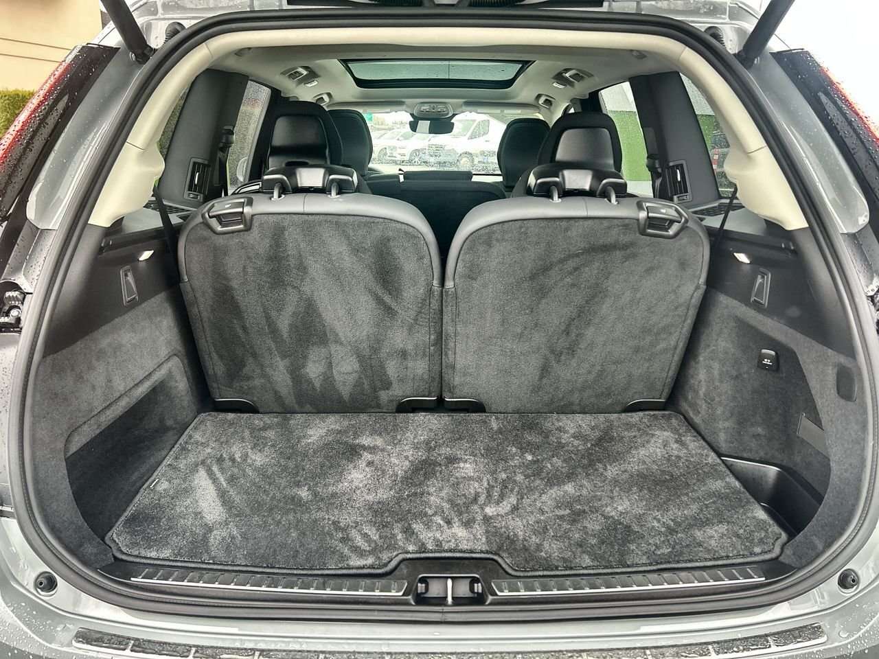 2026 Volvo XC90 Plus Bright Theme Certified By Volvo | Save Over $ thumb 32