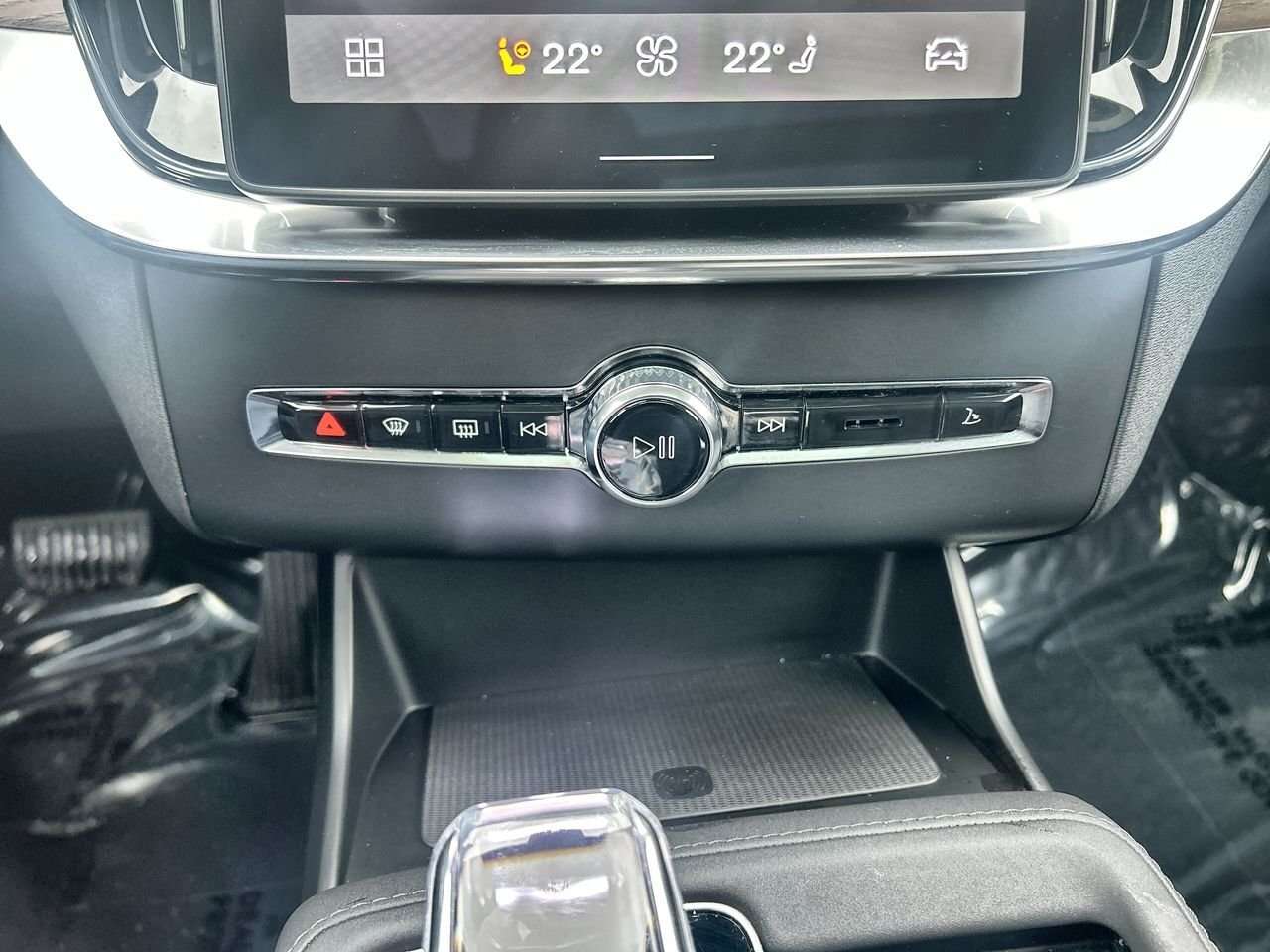 2026 Volvo XC90 Plus Bright Theme Certified By Volvo | Save Over $ thumb 27