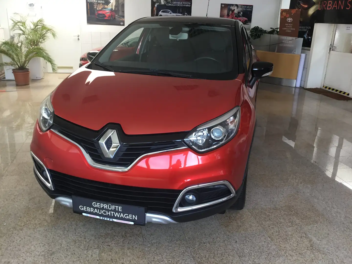 Renault Captur Helly Hansen ENERGY TCe 90 Rot - 2