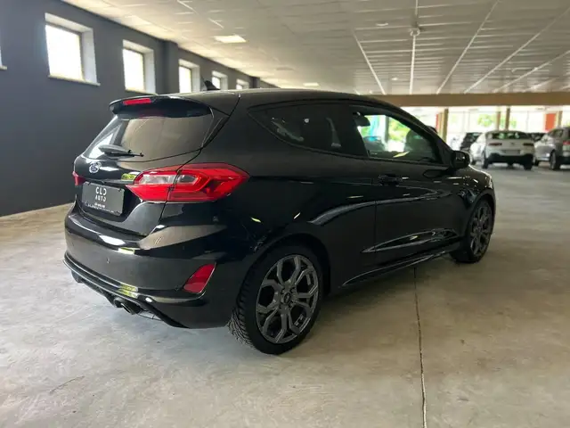 Ford Fiesta view 4