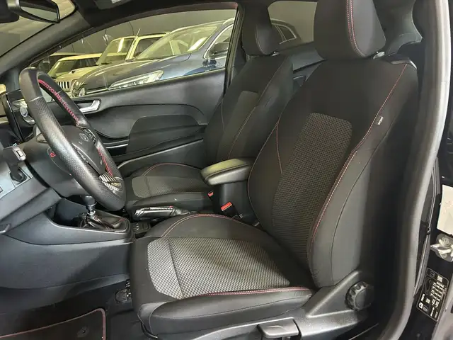 Ford Fiesta view 8
