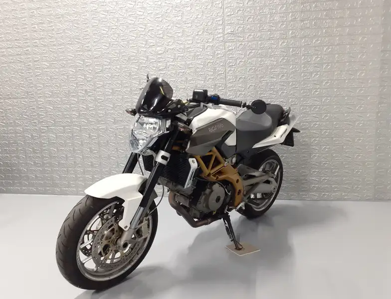 Aprilia Shiver 750 - foto 3