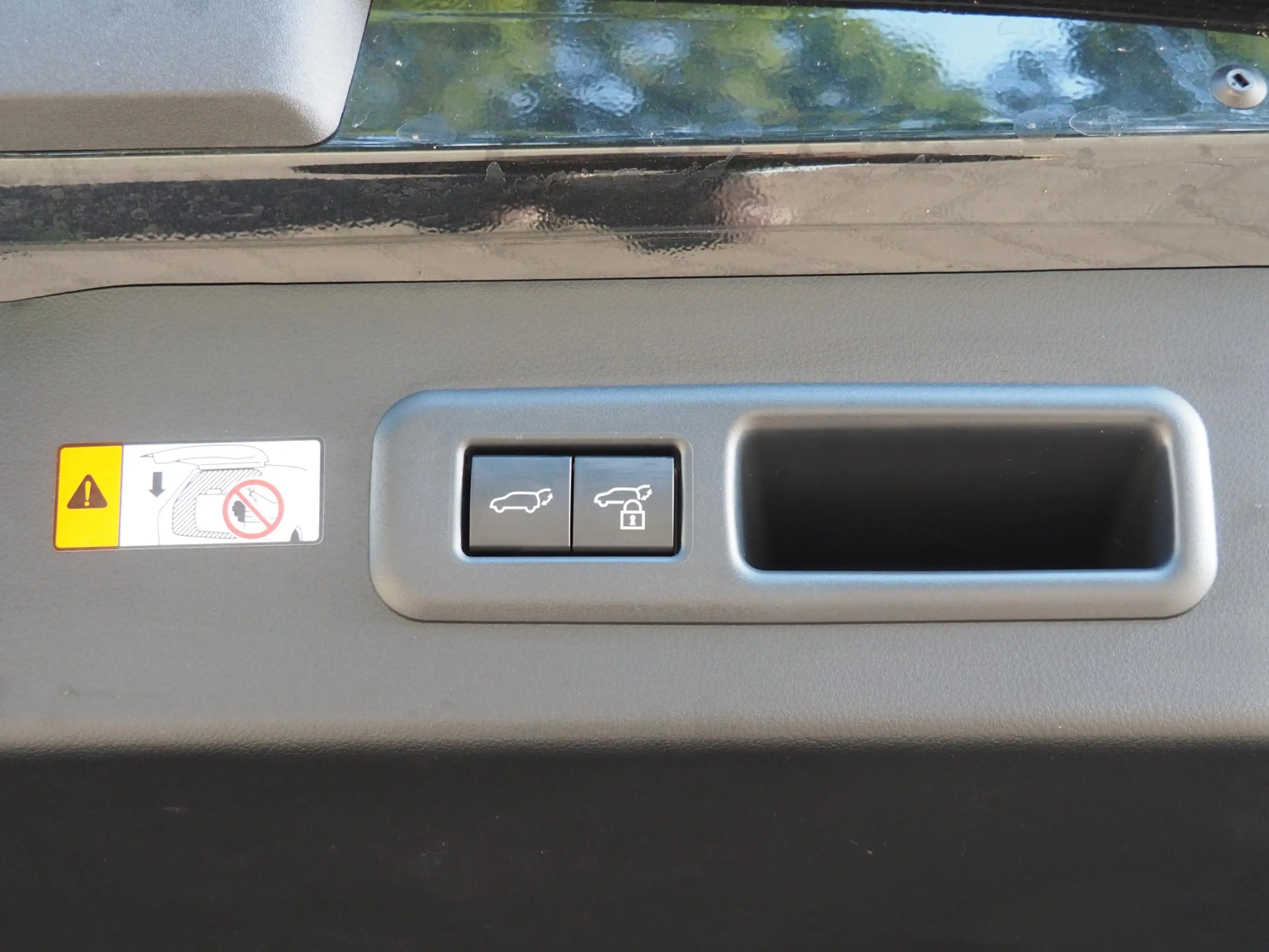Lexus LBX 1.5 Elegant 2WD — photo 14