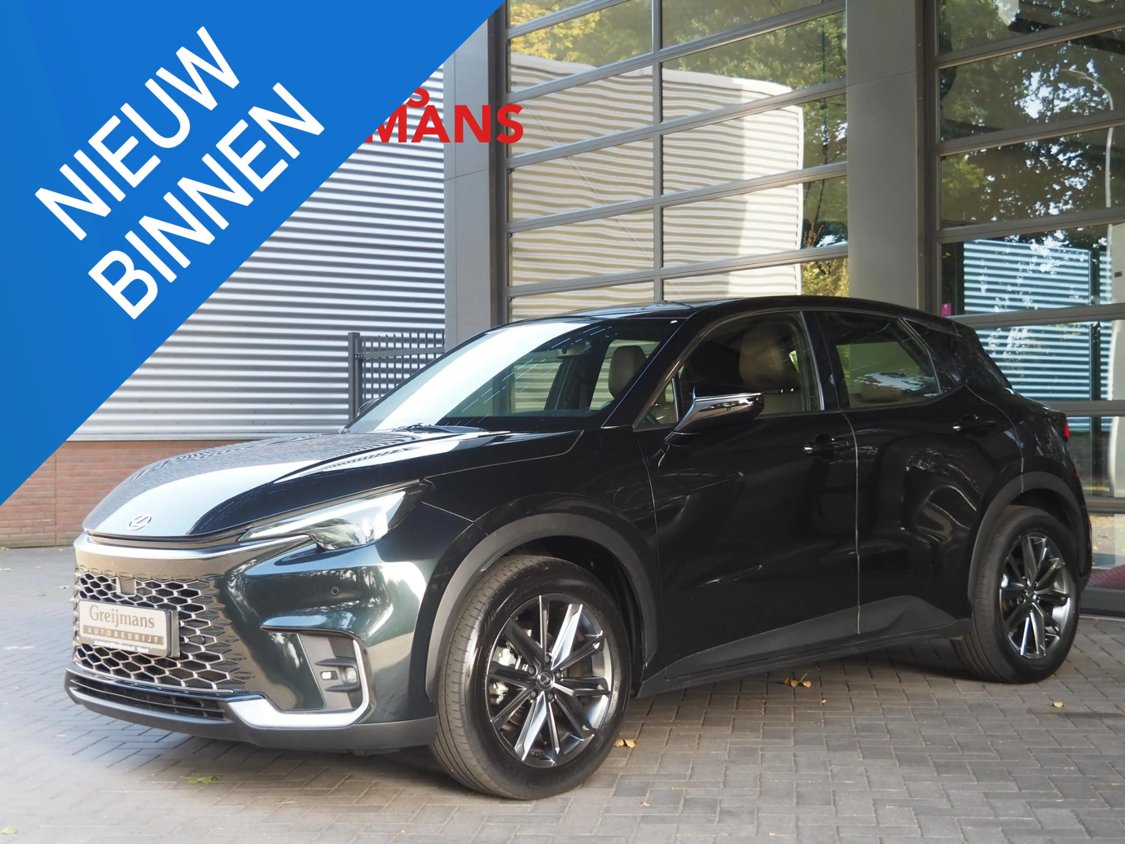Lexus LBX 1.5 Elegant 2WD