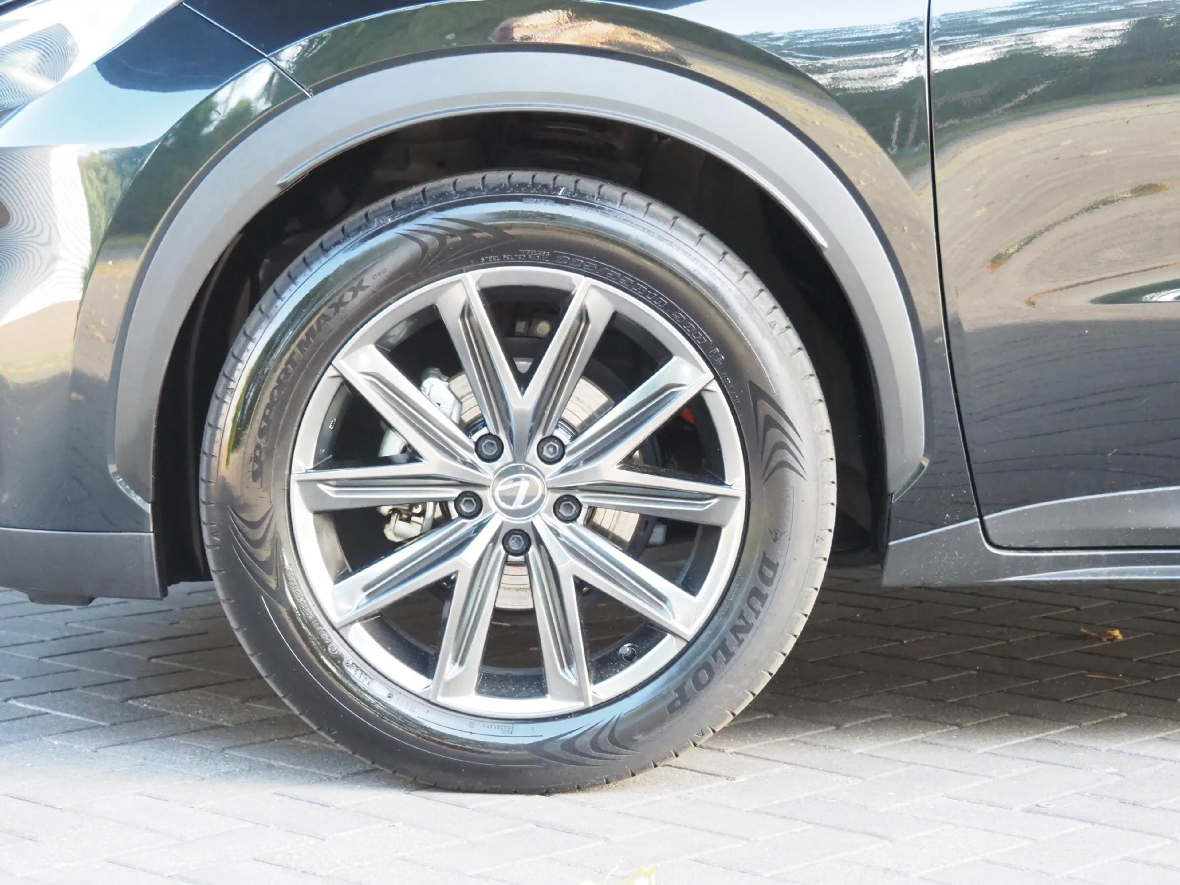 Lexus LBX 1.5 Elegant 2WD — photo 7