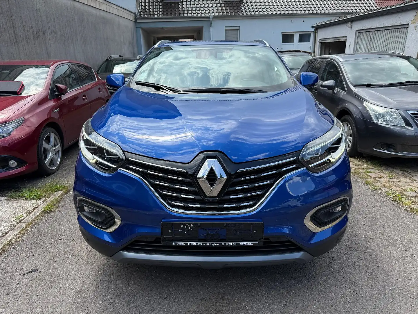 Renault Kadjar TCe 140 Intens *Automatik/Navi/Kamera* Blau - 2