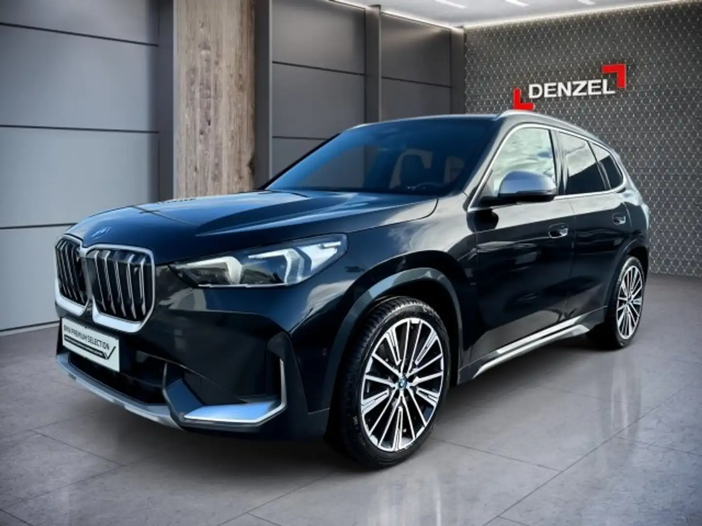BMW iX1 xDrive30 U11 XE2 Чорний - 1