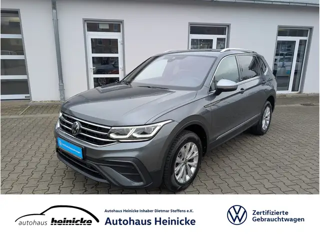 Volkswagen Tiguan Allspace MOVE 1.5 TSI DSG LED NAVI STH KAMERA SH u.v.m.