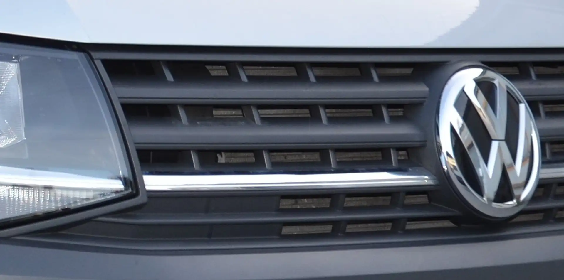 Volkswagen T6 Kombi LR 2.0TDI 102PS 2xSchiebetür Standheizung ... Silber - 1