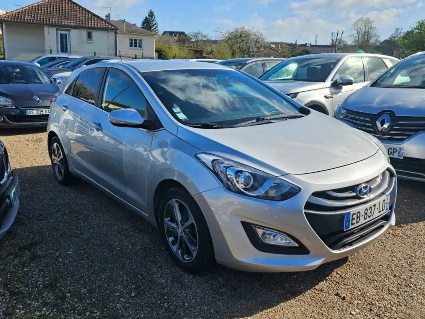 Hyundai i30 BUSINESS 1.6 CRDi 110 Blue Drive Business Blanc - 2