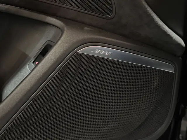 Audi RS6 view 15