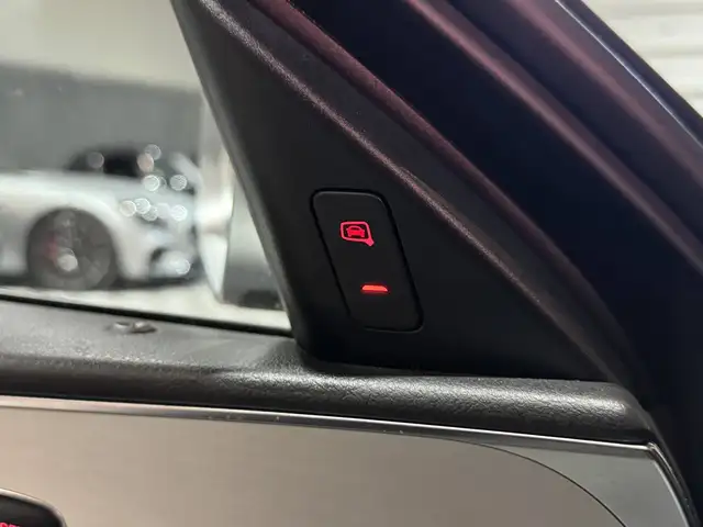 Audi RS6 view 17
