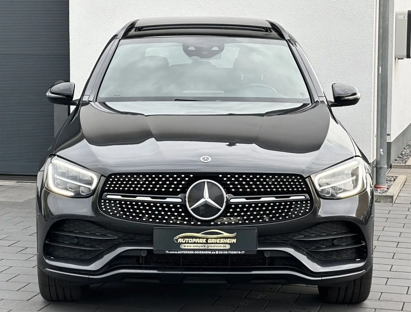 Mercedes-Benz GLC 400 d 4Matic 3X AMG*1HAND*DIGITAL Tacho*PANO Gris - 2