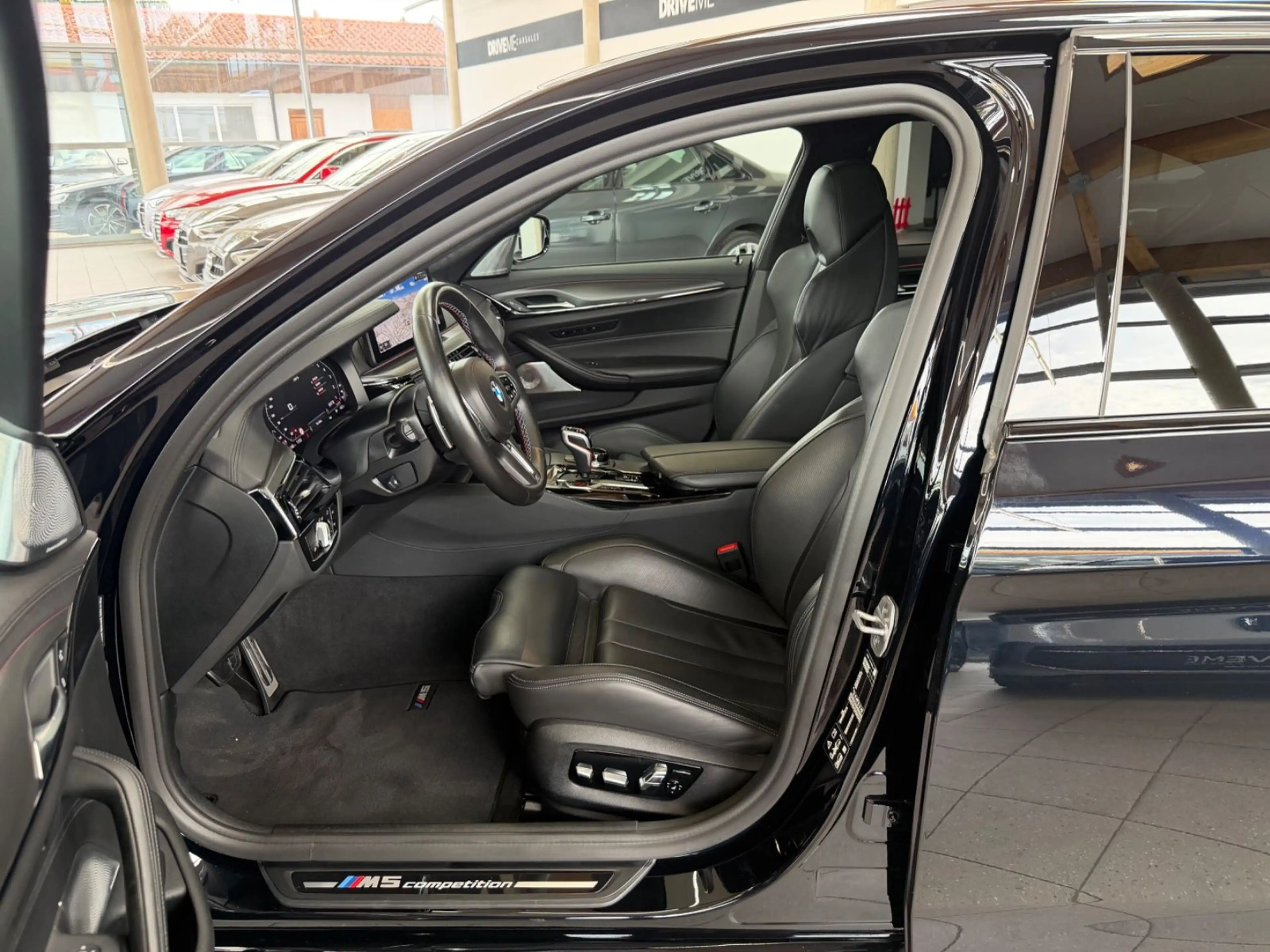 BMW M5 Lim. Comp. M Driver´s Pack. Keramik AKRA — photo 14