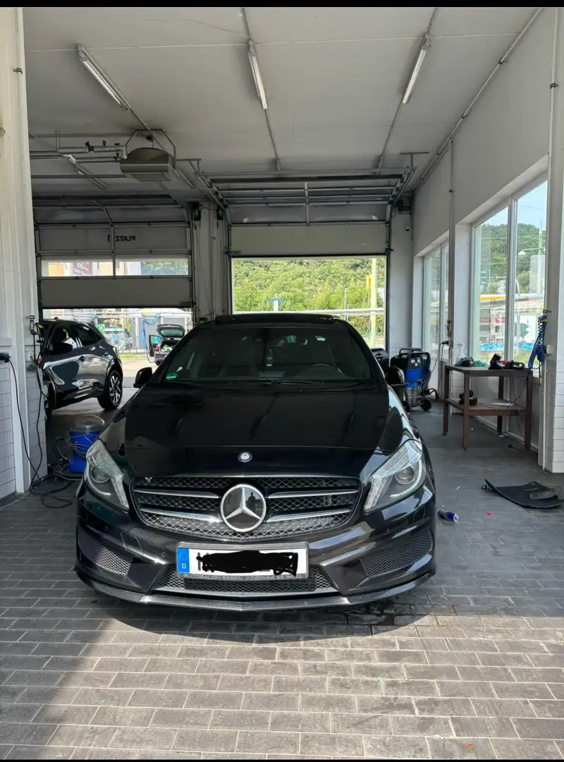 Mercedes-Benz A 220 mercedes benz a220d - 1